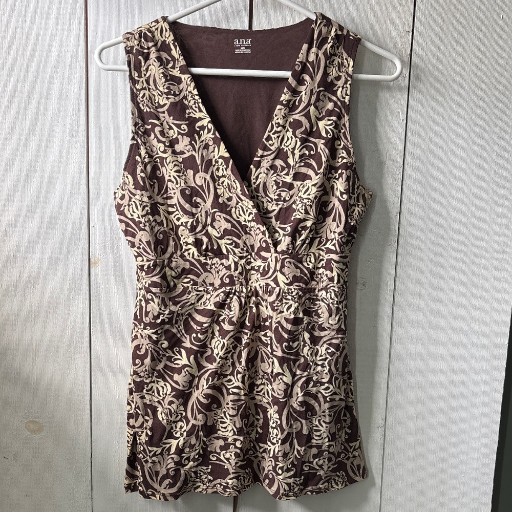Woman’s a.n.a brown tank top